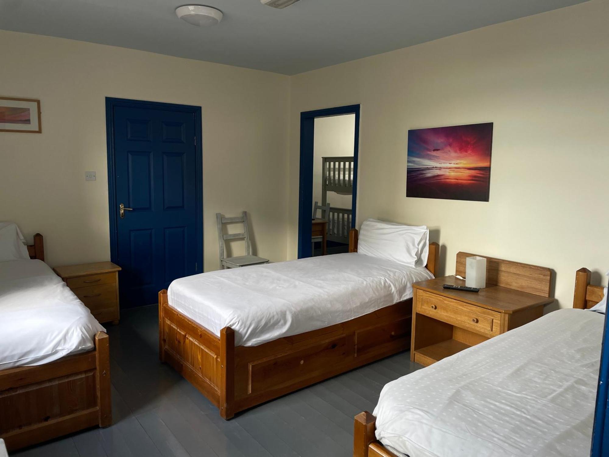 Coastguard Lodge Hostel At Tigh Tp Glaise Bheag Ngoại thất bức ảnh